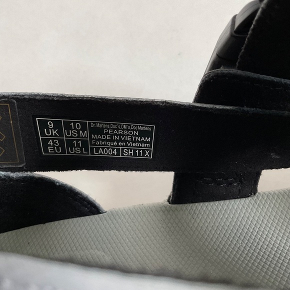 Dr. Martens Pearson Sandals Mens Sz 10 Mid Grey Element & Webbing - Picture 13 of 13